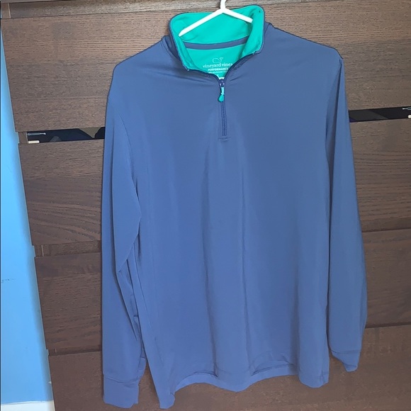 Vineyard Vines🐳 performance 1/4 zip Size: S - Picture 1 of 2